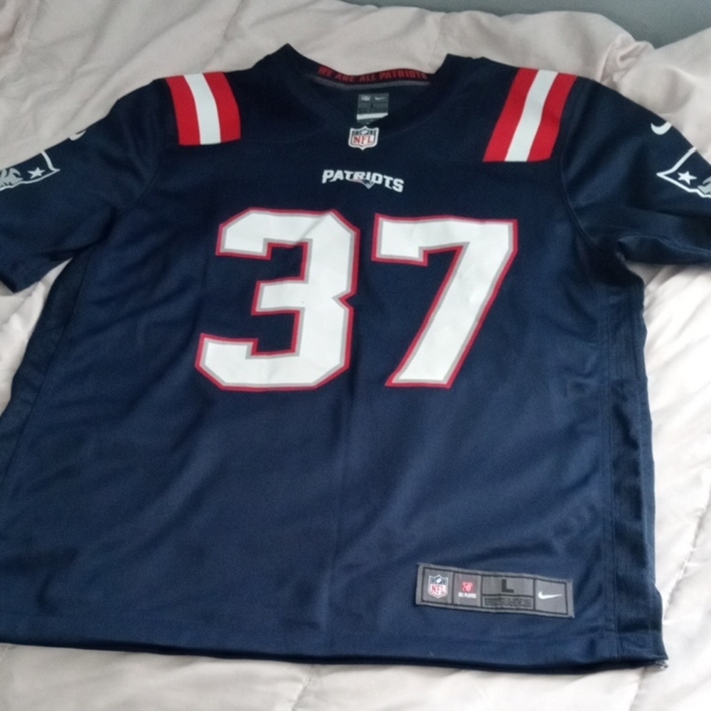 Nike Patriots  Game Jersey Damien Harris Officially Licensed  Sz.Lrg.